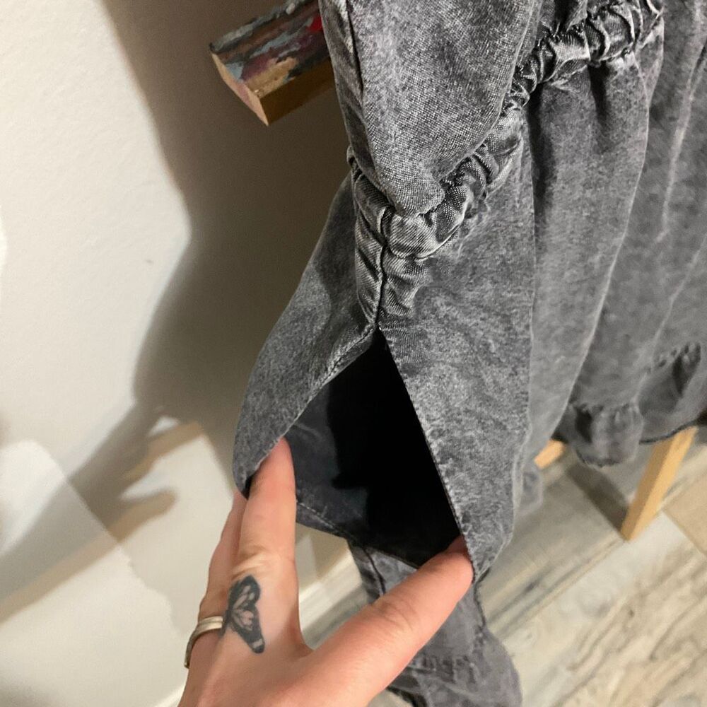 Time and Tru, flutter sleeve dress, charcoal gray pullover dress size XL above t - Picture 7 of 10